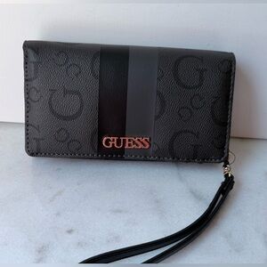 GUESS Black Logo Wristlet wallet